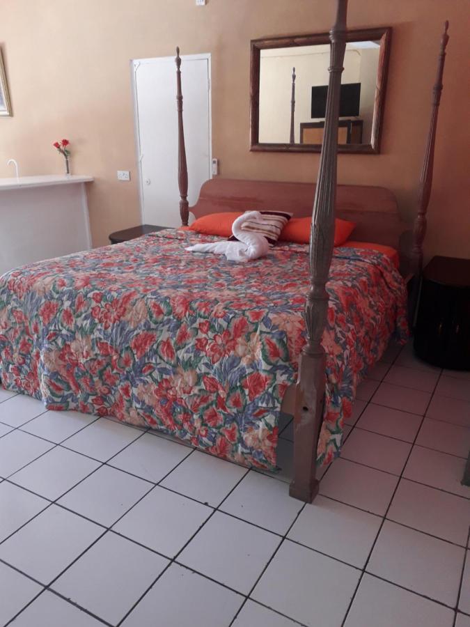 Bay Heights B&B Gros Islet Exterior foto